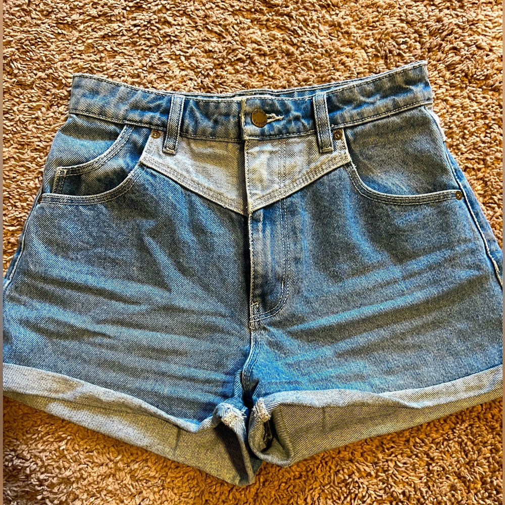 ROLLA’S High Waisted Patch Jean Shorts